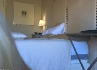 She's live on Maxi.cam