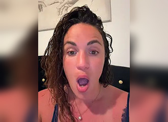 SHe's live on Nasty.live