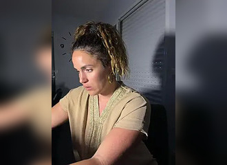 SHe's live on Nasty.live