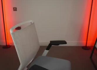 She's live on Maxi.cam