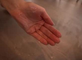 She's live on Maxi.cam