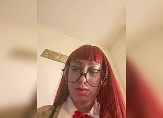 SHe's live on Nasty.live
