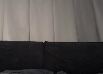 She's live on Maxi.cam