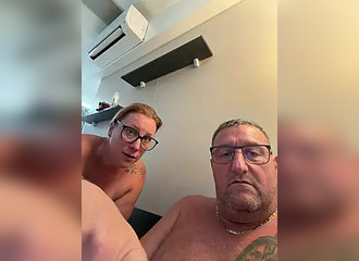 SHe's live on Nasty.live