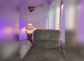SHe's live on Nasty.live