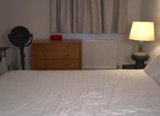 She's live on Maxi.cam