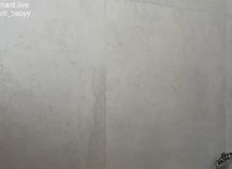 She's live on Maxi.cam