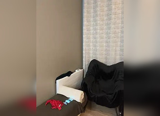 SHe's live on Nasty.live