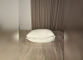 SHe's live on Nasty.live