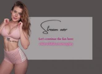 She's live on Maxi.cam