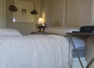 She's live on Maxi.cam